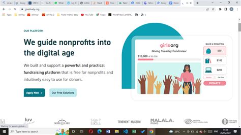 15 Top Donation Platforms for Nonprofits (our picks).